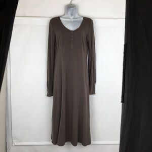 Peruvian Connection Taupe Maxi Dress Women’s Size Small Quiet Luxury Long Sleeve